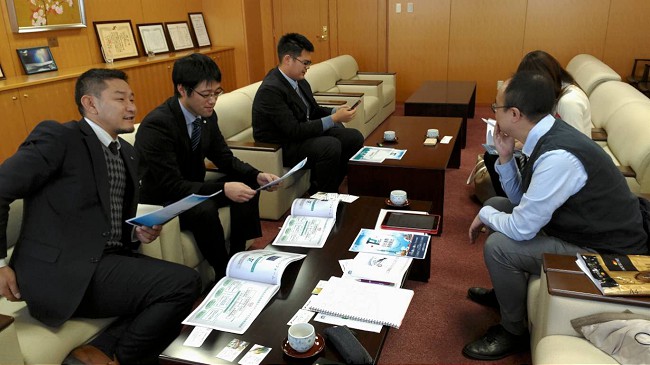 圖：拜會鳥取商工會議所