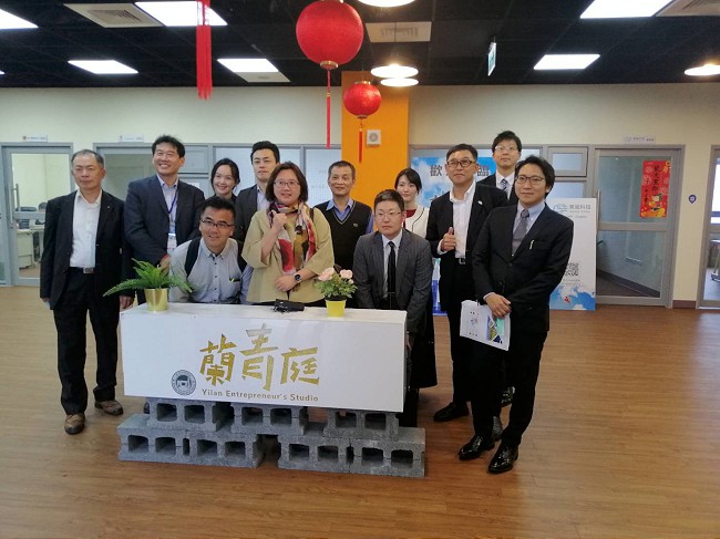 圖2:參訪宜蘭科學園區標準廠房會後合影