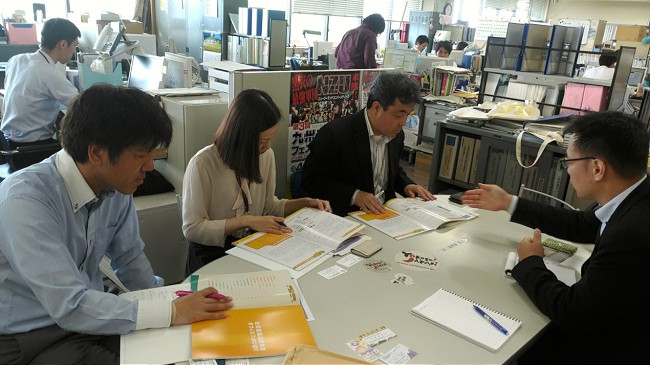 圖說：由TJPO專案組陳龍組長，向熊本市役所介紹TJPO。